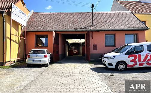 Pronájem obchodních prostor 60 m², Uherský Brod, okres Uherské Hradiště