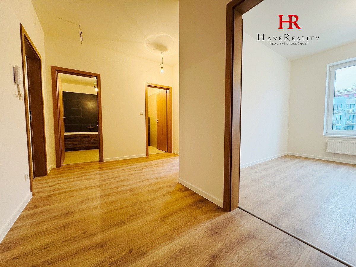 Pronájem bytu 3+kk 78 m² — photo 4