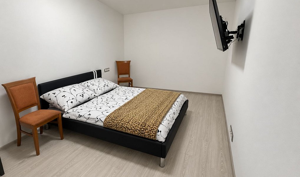 Prodej domu 119 m² s pozemkem 1 624 m², Dvůr Králové nad Labem – náhled fotky 7