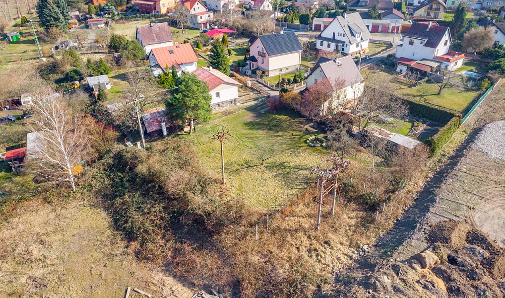 Prodej stavebního pozemku 1 329 m², Velké Březno – náhled fotky 12