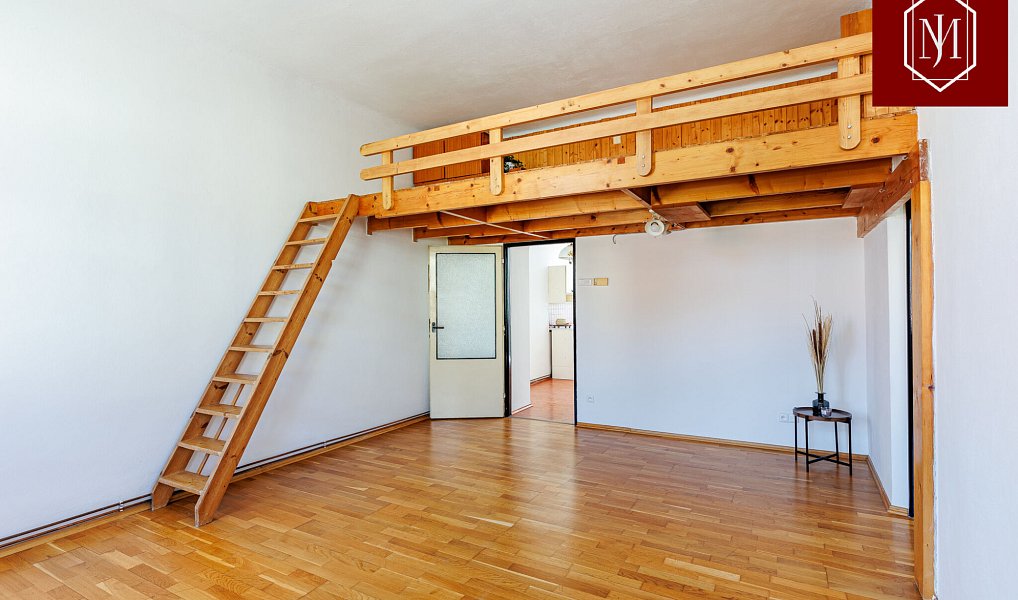 Prodej bytu 2+1 84 m², Nová Bystřice – náhled fotky 4