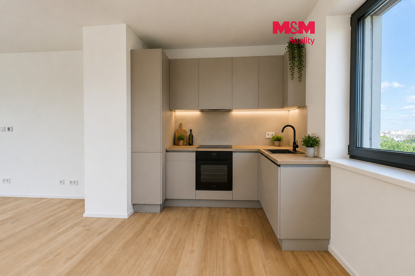 Pronájem bytu 3+kk 92 m²