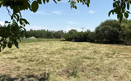 Prodej stavebního pozemku 1 477 m², Krakovany, okres Kolín