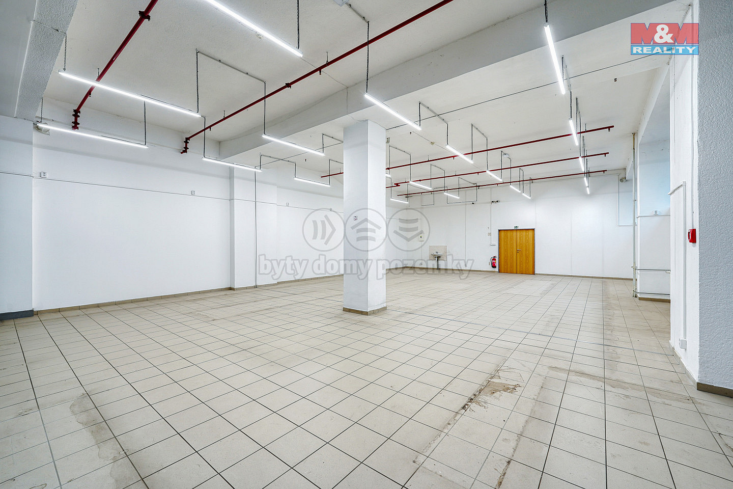 Pronájem obchod a služby, 147 m², Plzeň, ul. Masarykova – pohled 4
