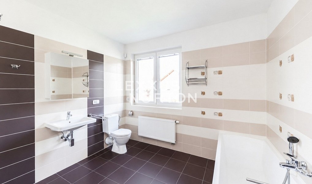 Pronájem domu 400 m² s pozemkem 10 000 m², Průhonice – náhled fotky 3