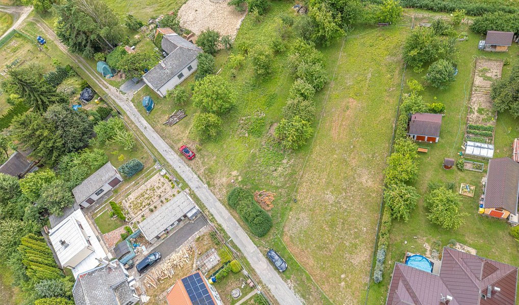 Prodej stavebního pozemku 1 144 m², Uničov – náhled fotky 2