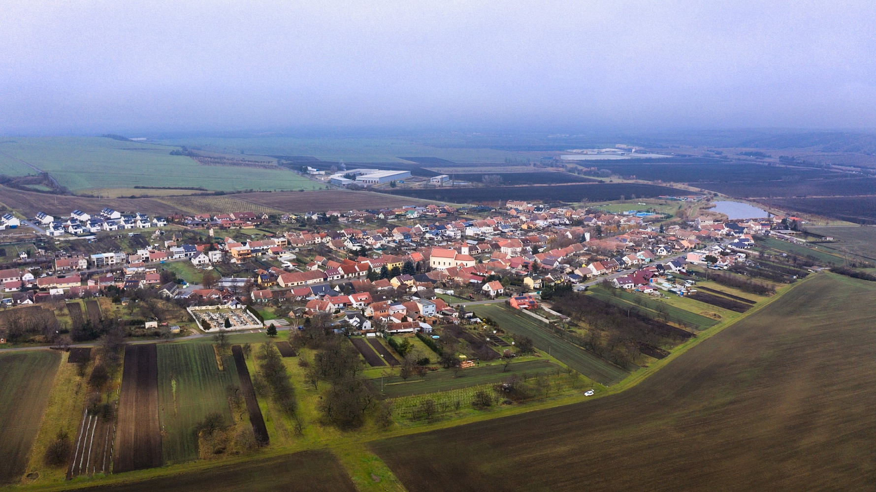 Prodej stavebního pozemku 1 680 m² — photo 3