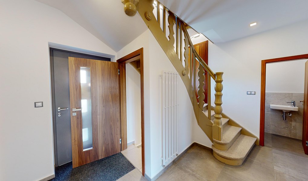 Prodej domu 270 m² s pozemkem 938 m², Karlovy Vary – náhled fotky 7