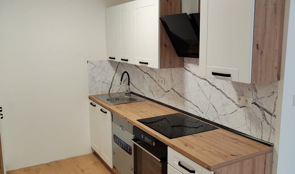 Pronájem bytu 1+kk 33 m², Žďár nad Sázavou – náhled fotky 2