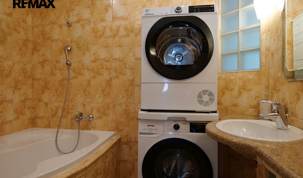 Prodej bytu 3+kk 70 m², Louny – náhled fotky 10