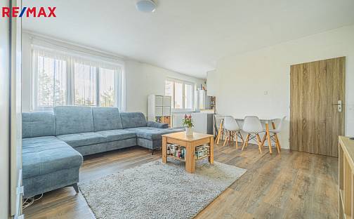 Prodej bytu 2+1 50 m², Vašíčkova, Kladno