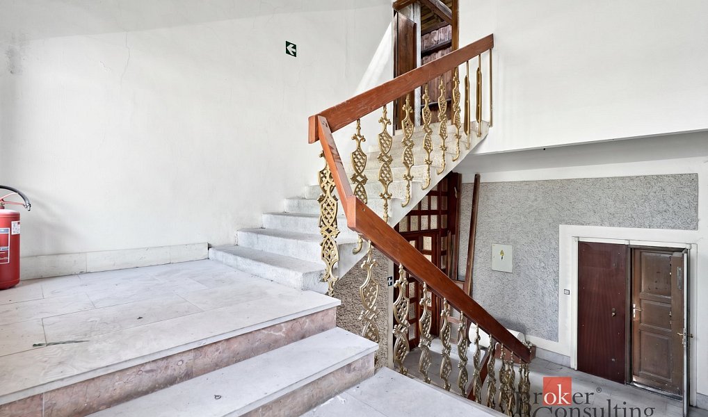 Prodej kanceláře 750 m², Nejdek – náhled fotky 10