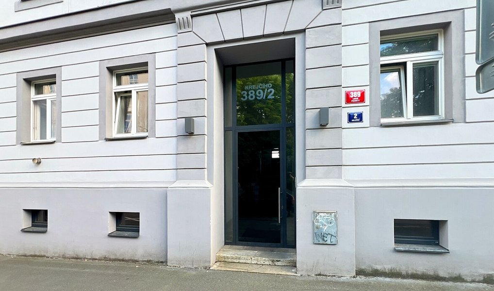 Prodej bytu 3+1 106 m², Praha – náhled fotky 31