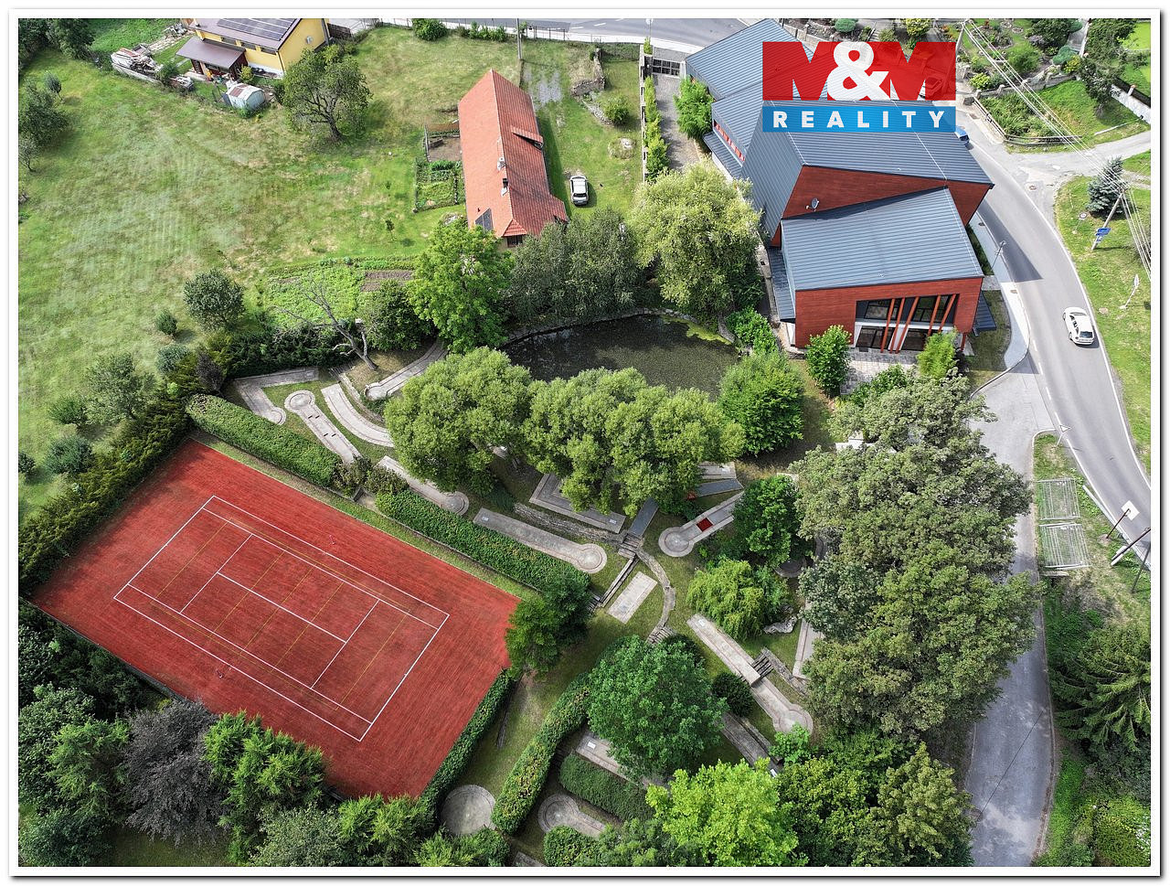 Prodej restaurace 1 076 m²