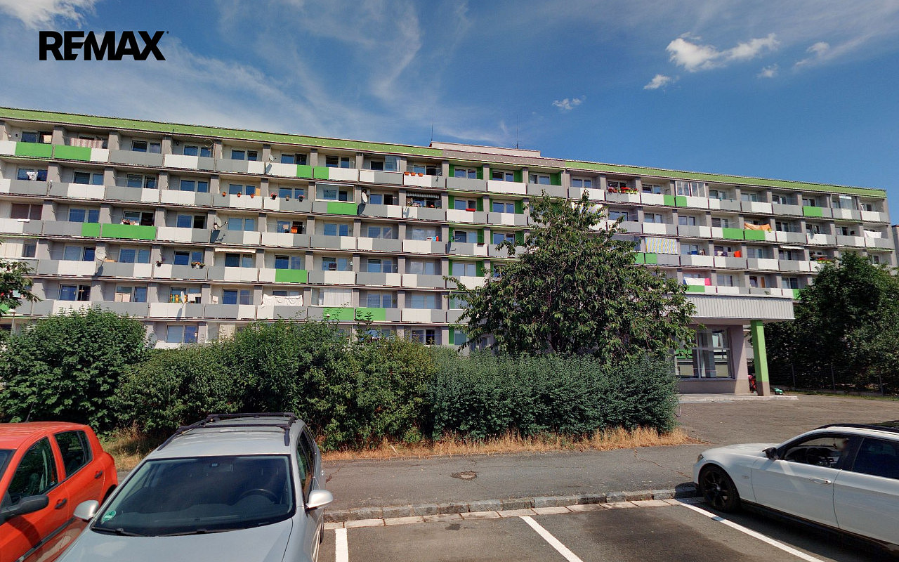 Prodej pozemku 1 896 m²