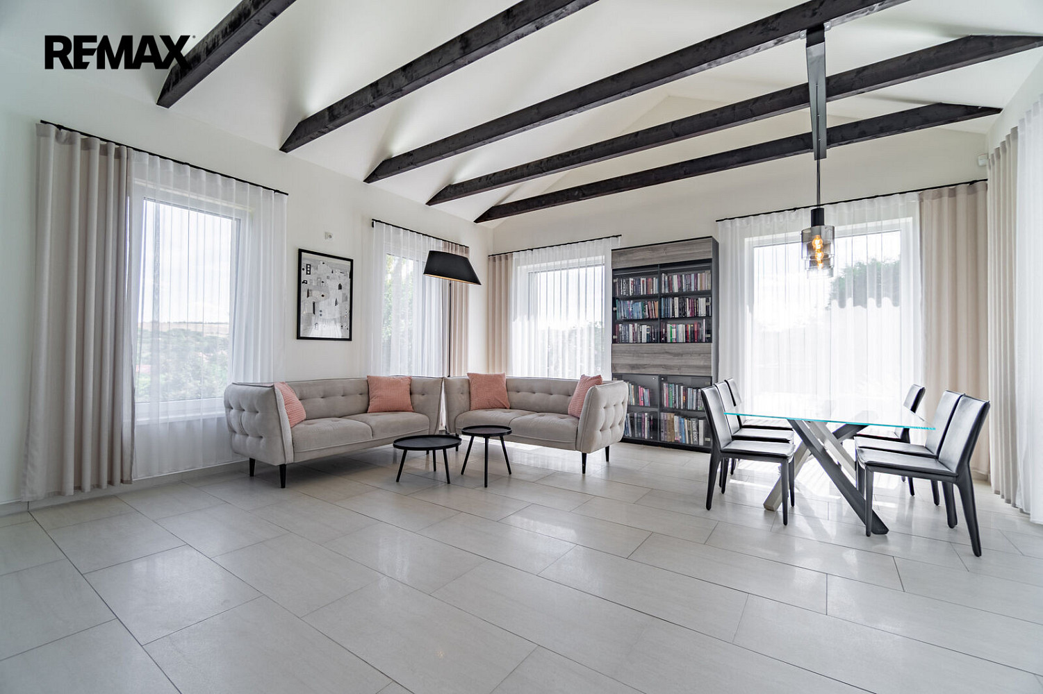Prodej domu 233 m² s pozemkem 1 279 m² – fotografie 5