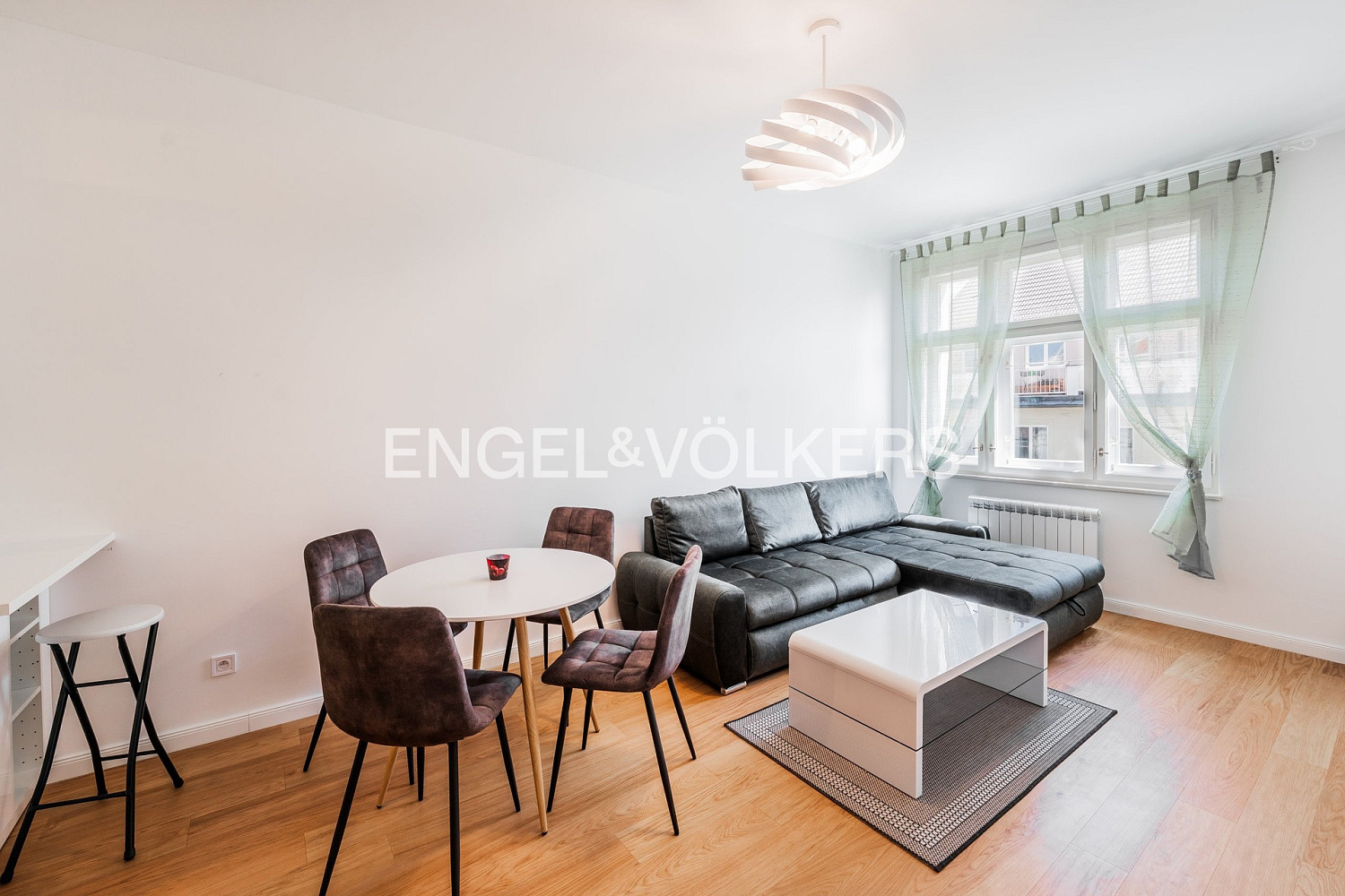 Pronájem bytu 2+kk 56 m²