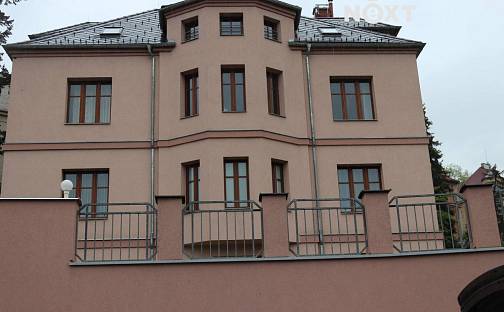 Pronájem bytu 1+kk 31 m², Na úbočí, Praha 8 - Libeň