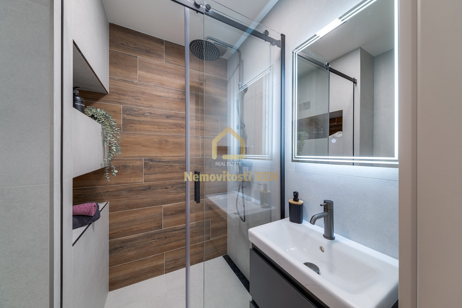 Prodej bytu 3+kk 58 m² — photo 4