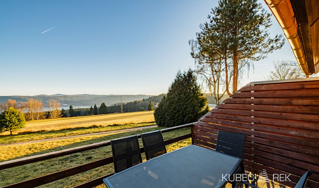 Pronájem chaty/chalupy 76 m² s pozemkem 318 m², Lipno nad Vltavou – náhled fotky 2