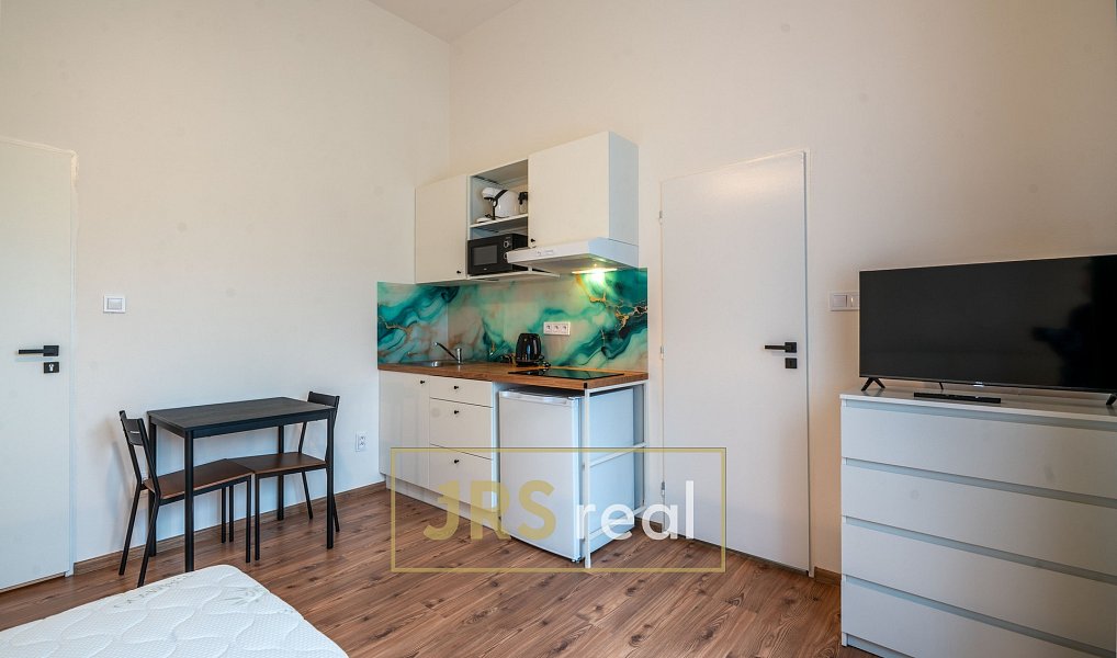 Pronájem bytu 2+kk 59 m², Uherský Ostroh – náhled fotky 2