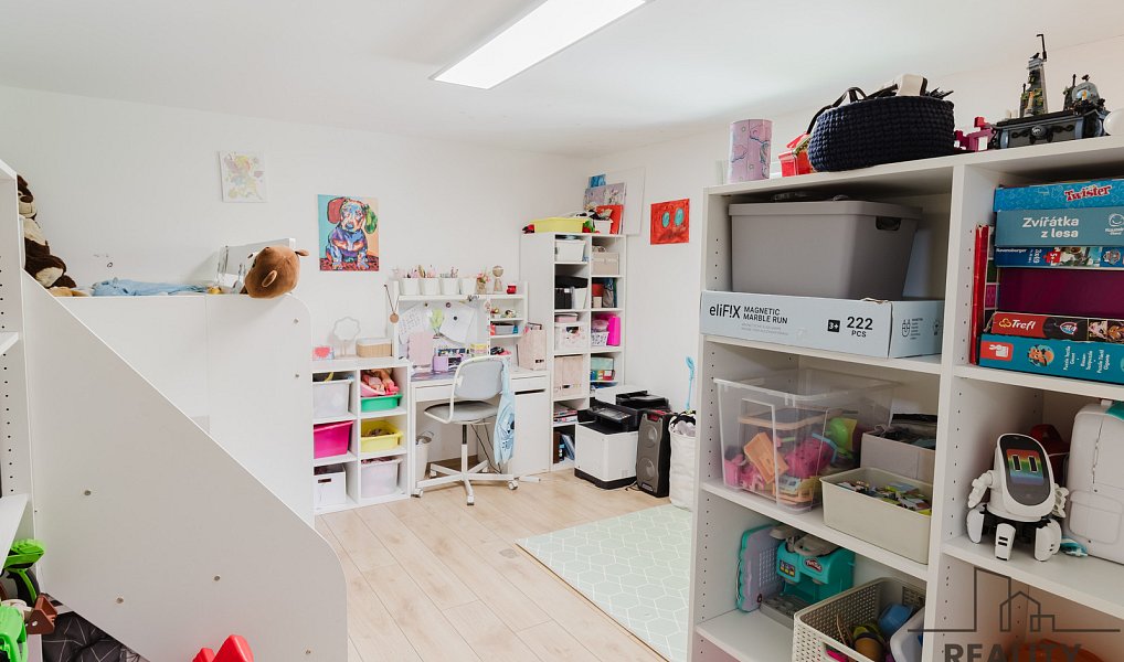 Prodej domu 100 m² s pozemkem 160 m², Oslavany – náhled fotky 9