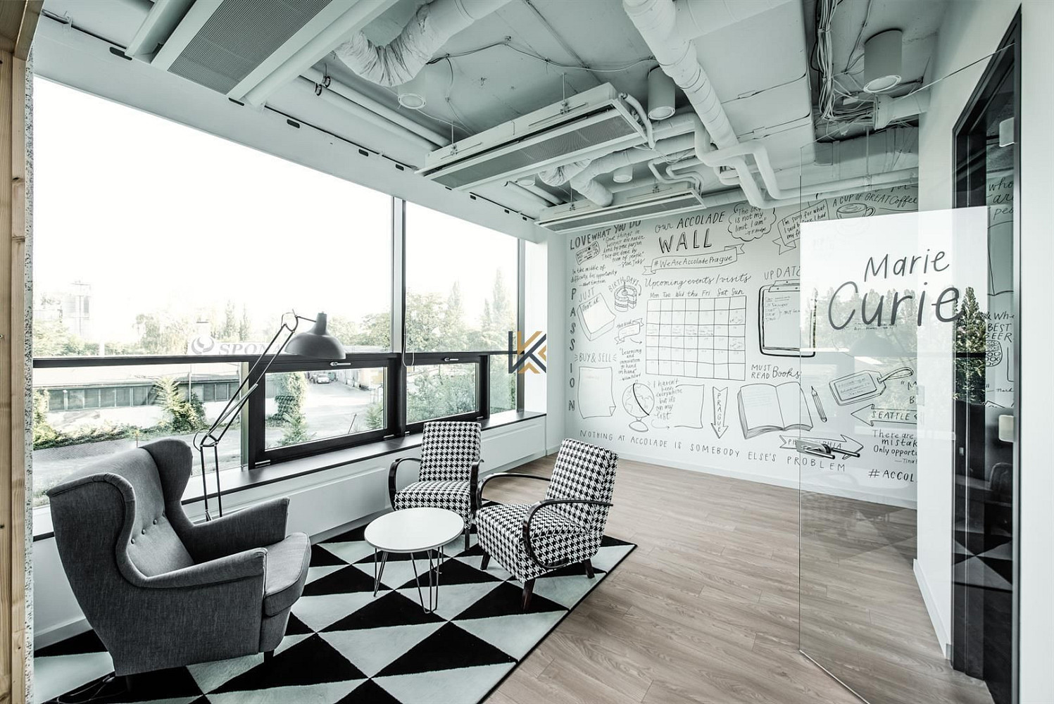 Pronájem kanceláře 5 467 m² — photo 2