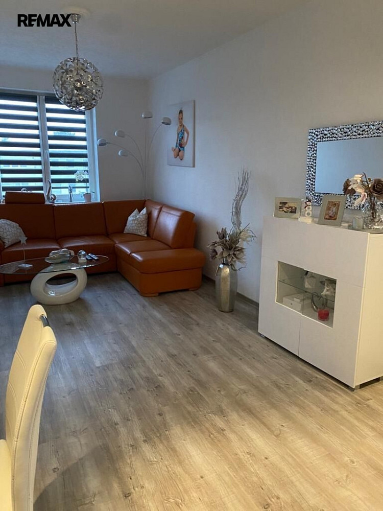 Pronájem bytu 3+1 80 m² – fotografie 4