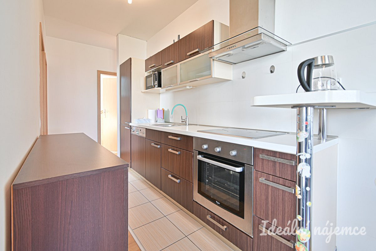 Pronájem bytu 2+kk 47 m² – fotografie 2