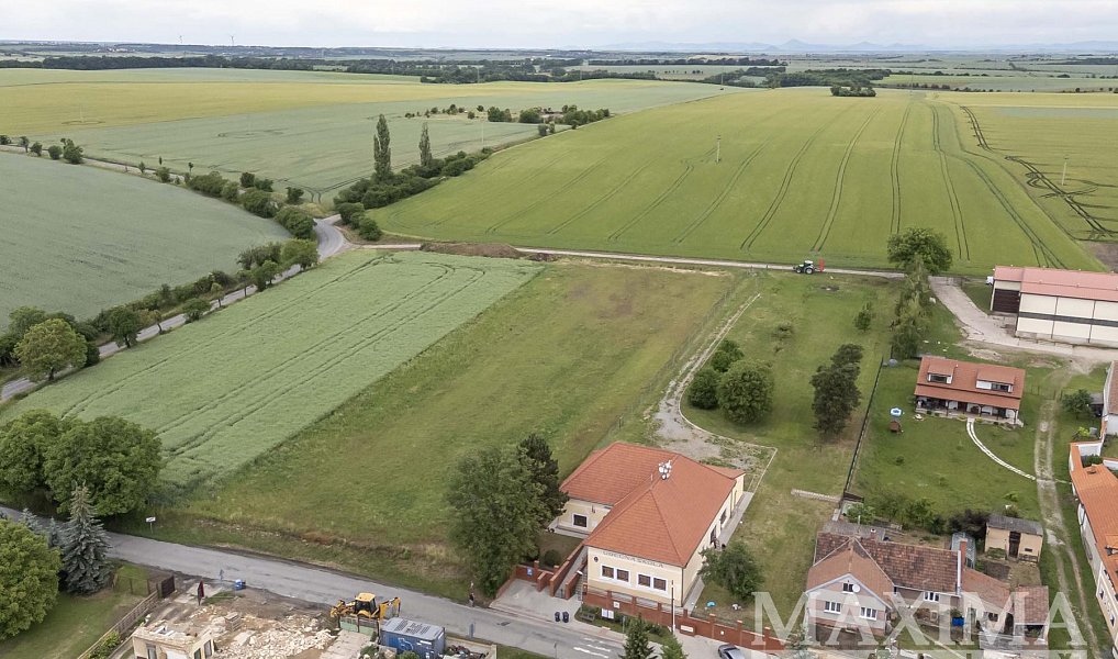 Prodej stavebního pozemku 1 208 m², Číčovice – náhled fotky 11