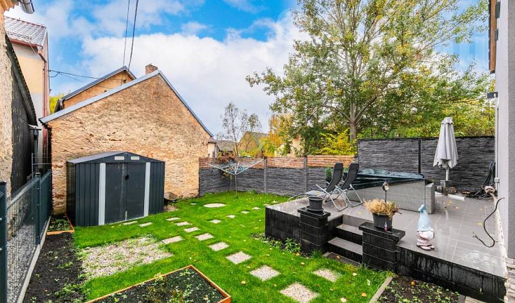 Prodej domu 106 m² s pozemkem 208 m², Puclice – náhled fotky 24