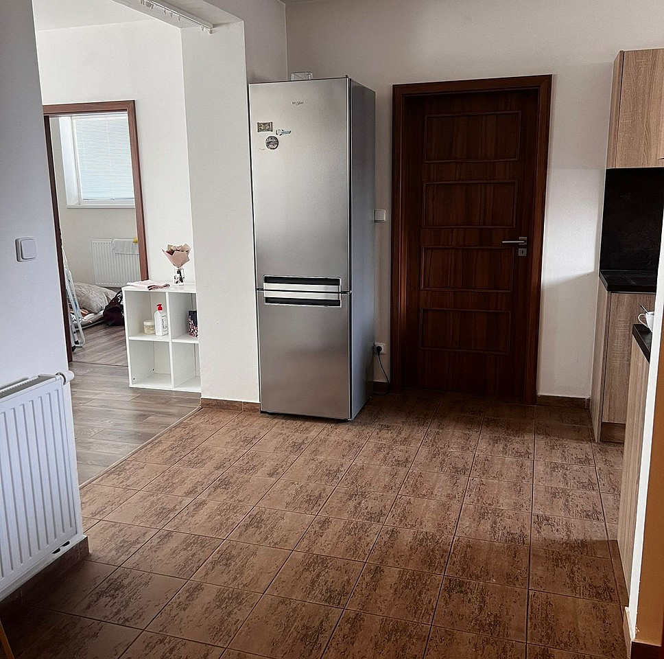 Pronájem bytu 3+kk 90 m² – fotografie 4