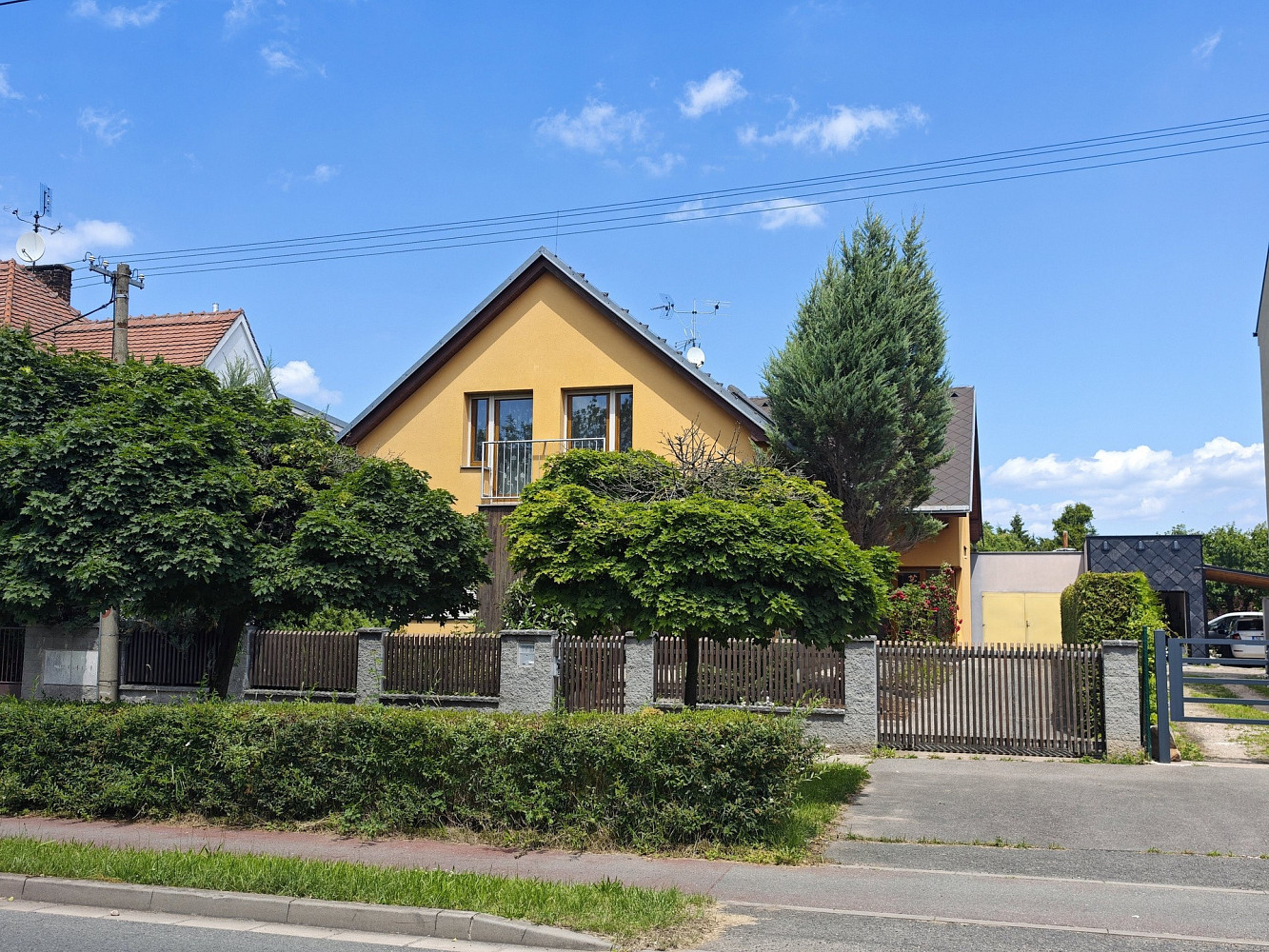 Prodej domu 289 m² s pozemkem 1 700 m² – fotografie 3