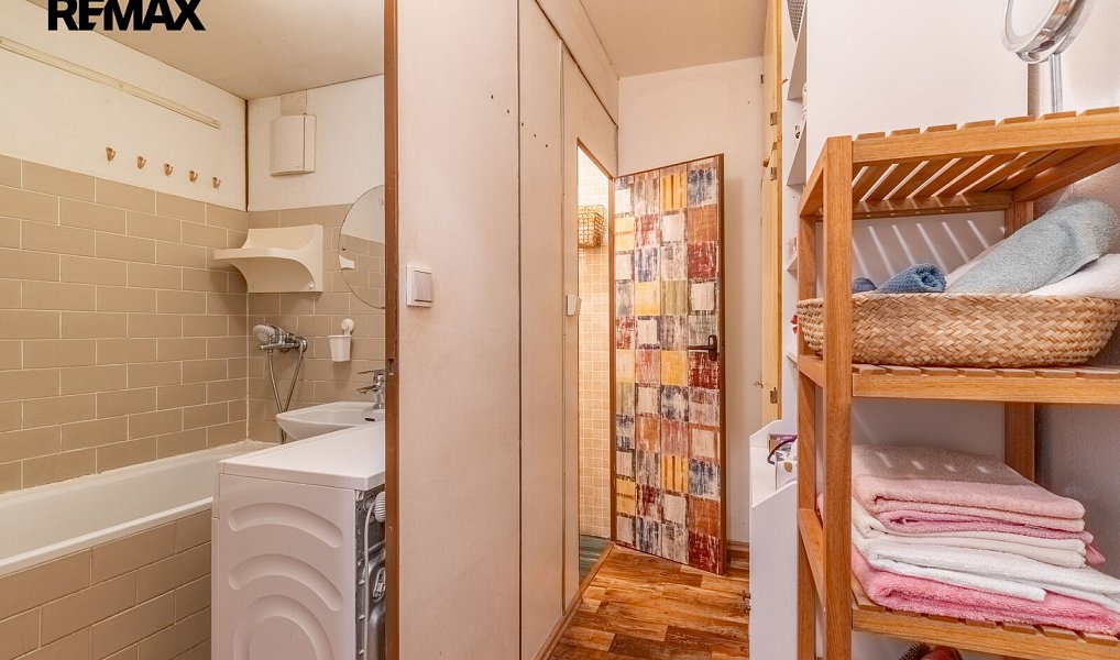 Prodej bytu 4+1 70 m², Praha – náhled fotky 11