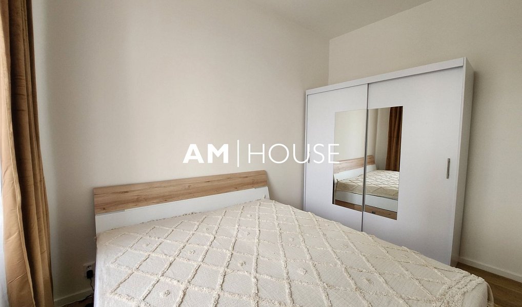 Pronájem bytu 2+kk 40 m², Praha – náhled fotky 10