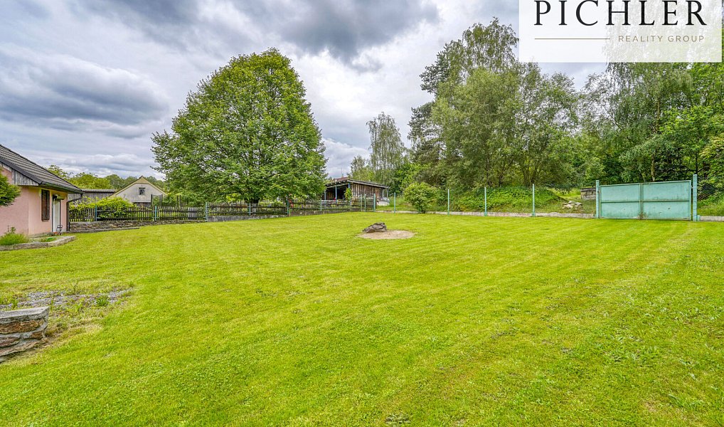 Prodej domu 330 m² s pozemkem 1 823 m², Nekvasovy – náhled fotky 28