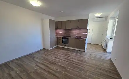 Pronájem bytu 2+kk 41 m², U Bašty, Hlučín, okres Opava