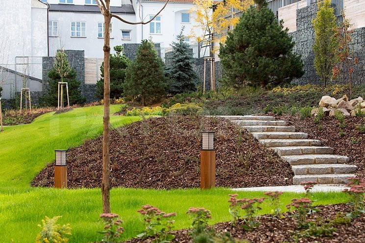 Pronájem kanceláře 1 055 m² – pohled 4