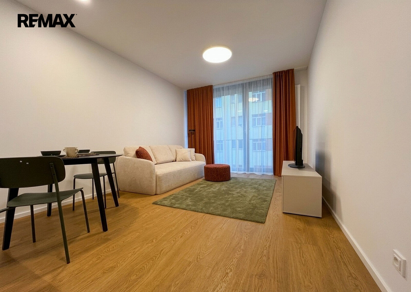 Pronájem bytu 1+kk 30 m²