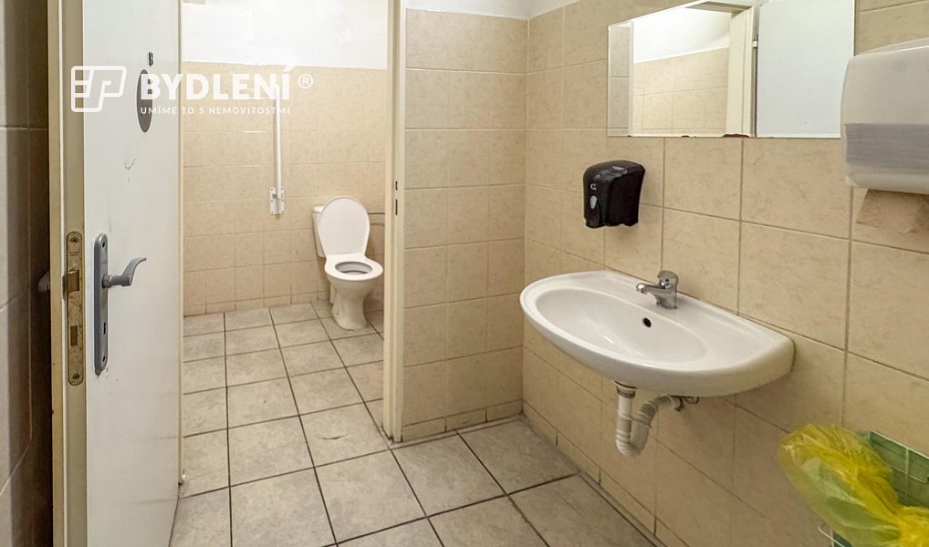 Pronájem restaurace 100 m², Teplice – náhled fotky 10