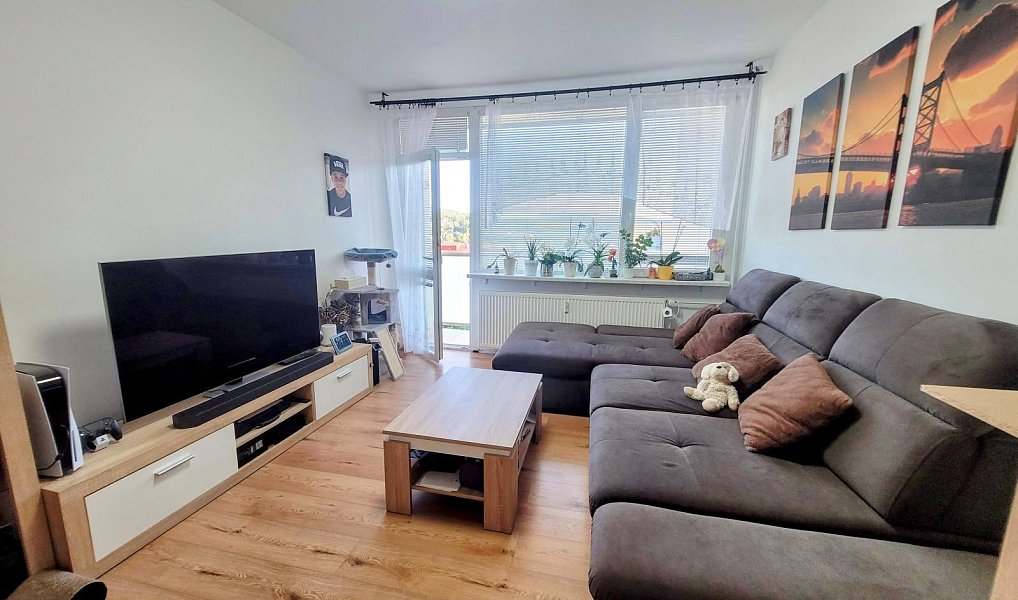 Pronájem bytu 3+1 78 m², Liberec – náhled fotky 8