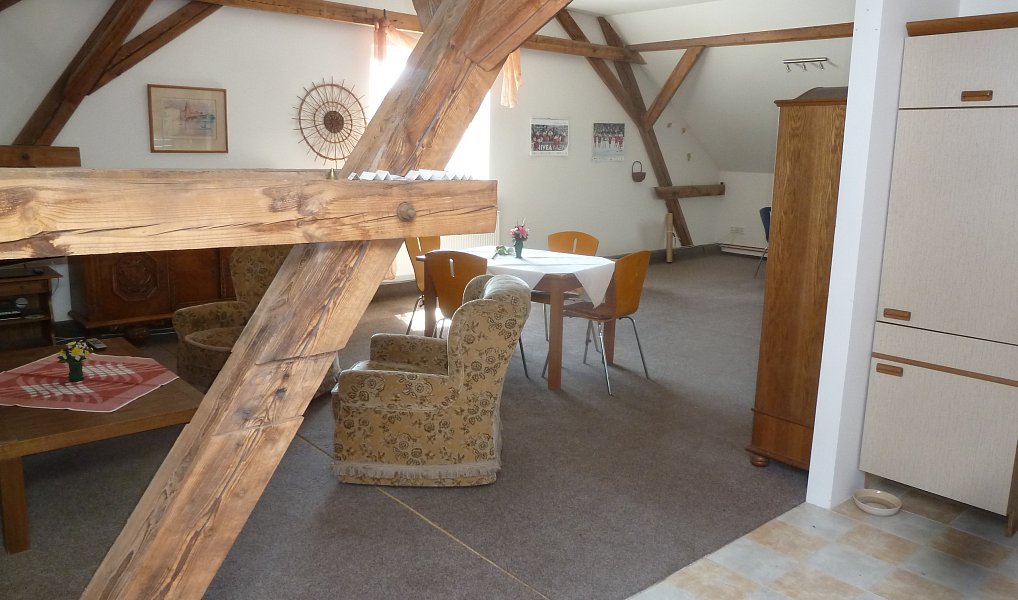 Pronájem bytu 2+1 120 m², Rynholec – náhled fotky 6