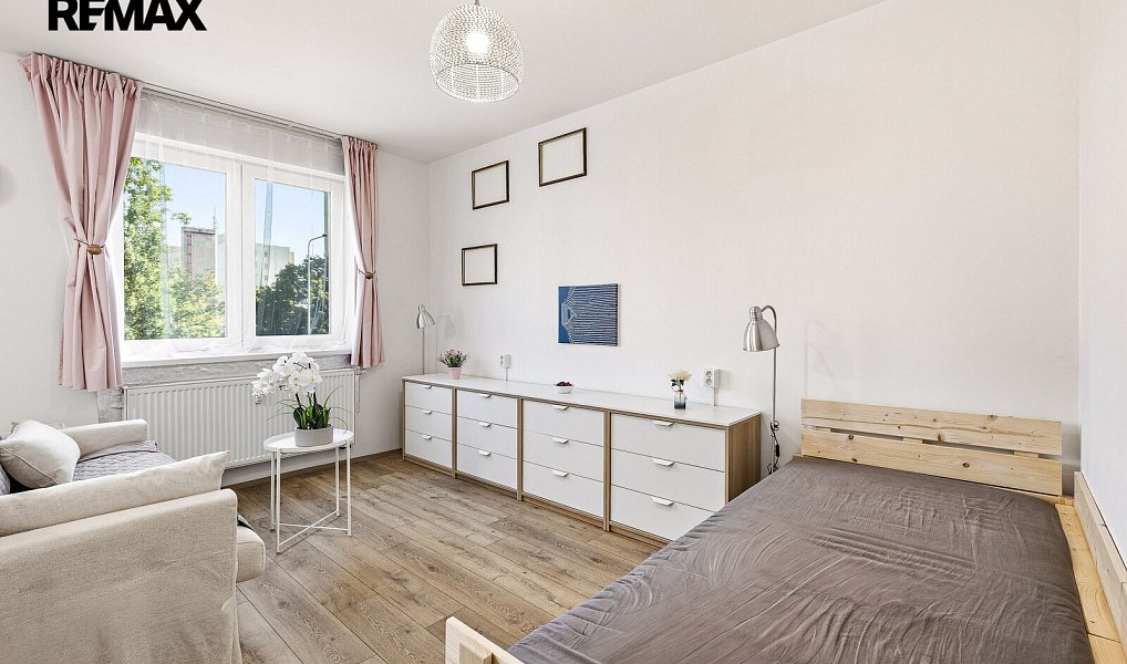 Pronájem bytu 1+kk 30 m², Brandýs nad Labem-Stará Boleslav – náhled fotky 2