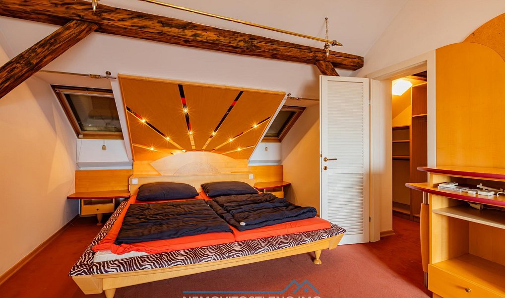 Prodej bytu atypického 310 m², Znojmo – náhled fotky 33