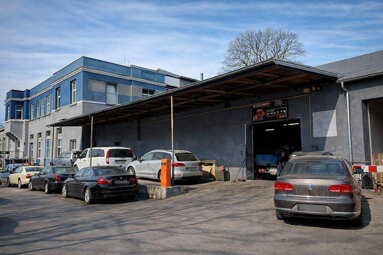 Pronájem výrobních prostor 388 m²