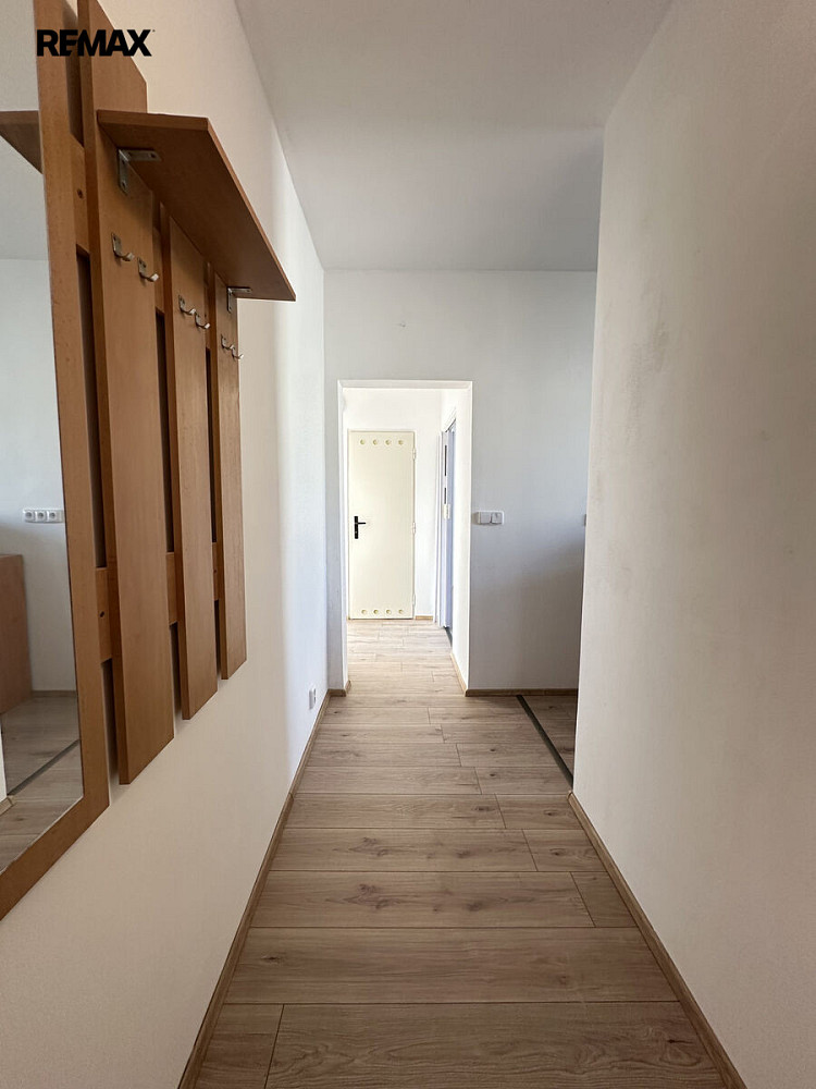 Pronájem bytu 2+1 59 m² – fotografie 2