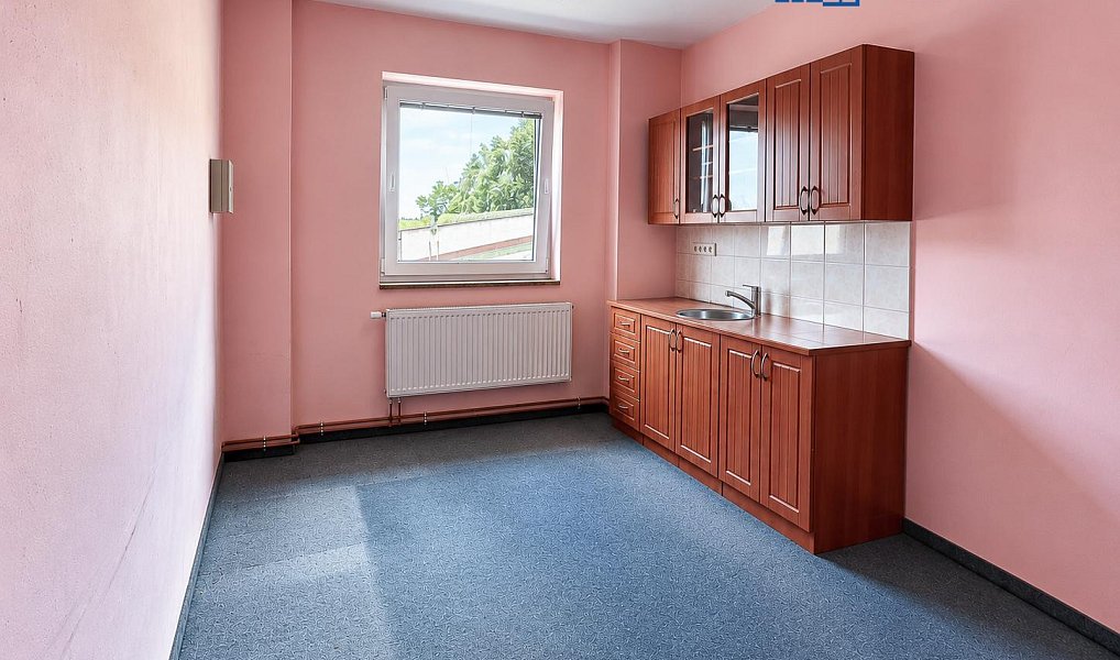 Pronájem kanceláře 278 m², Duchcov – náhled fotky 3