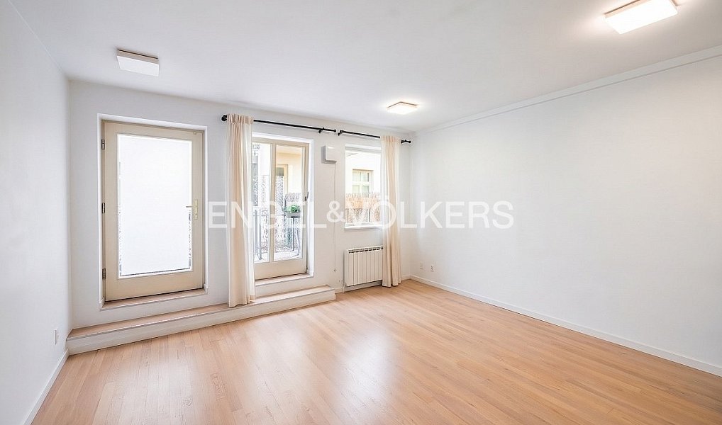 Pronájem bytu 2+kk 43 m², Praha – náhled fotky 4