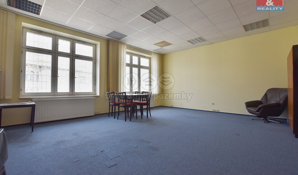 Pronájem kanceláře 35 m², Hradec Králové – náhled fotky 4