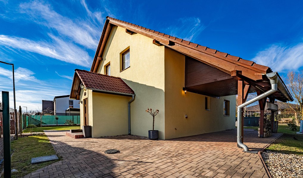 Prodej domu 165 m² s pozemkem 735 m², Tehov – náhled fotky 21